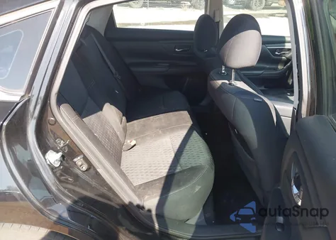 2018 Nissan Altima 2.5 S z USA, uszkodzony, nr VIN 1N4AL3APXJC286602